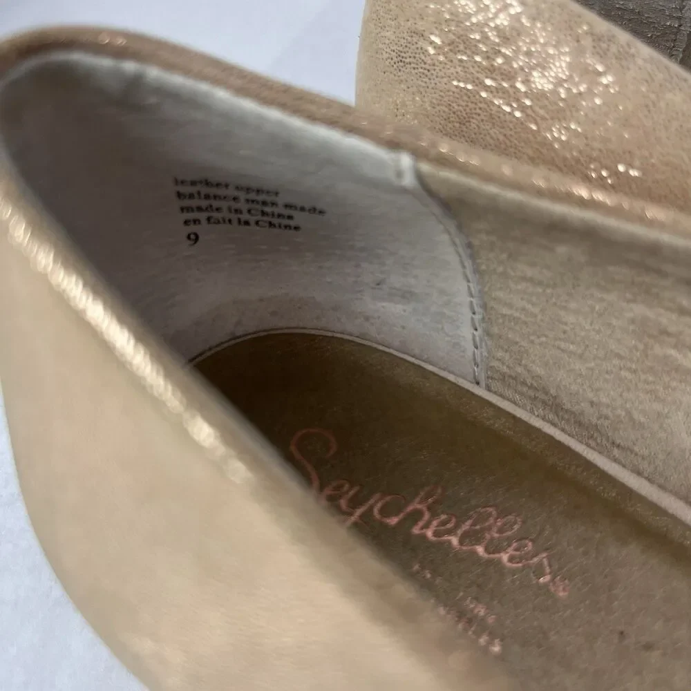 Seychelle Cottagecore Flats size 9 Downstage Gold Ruffle Tiered Shimmer Slip On